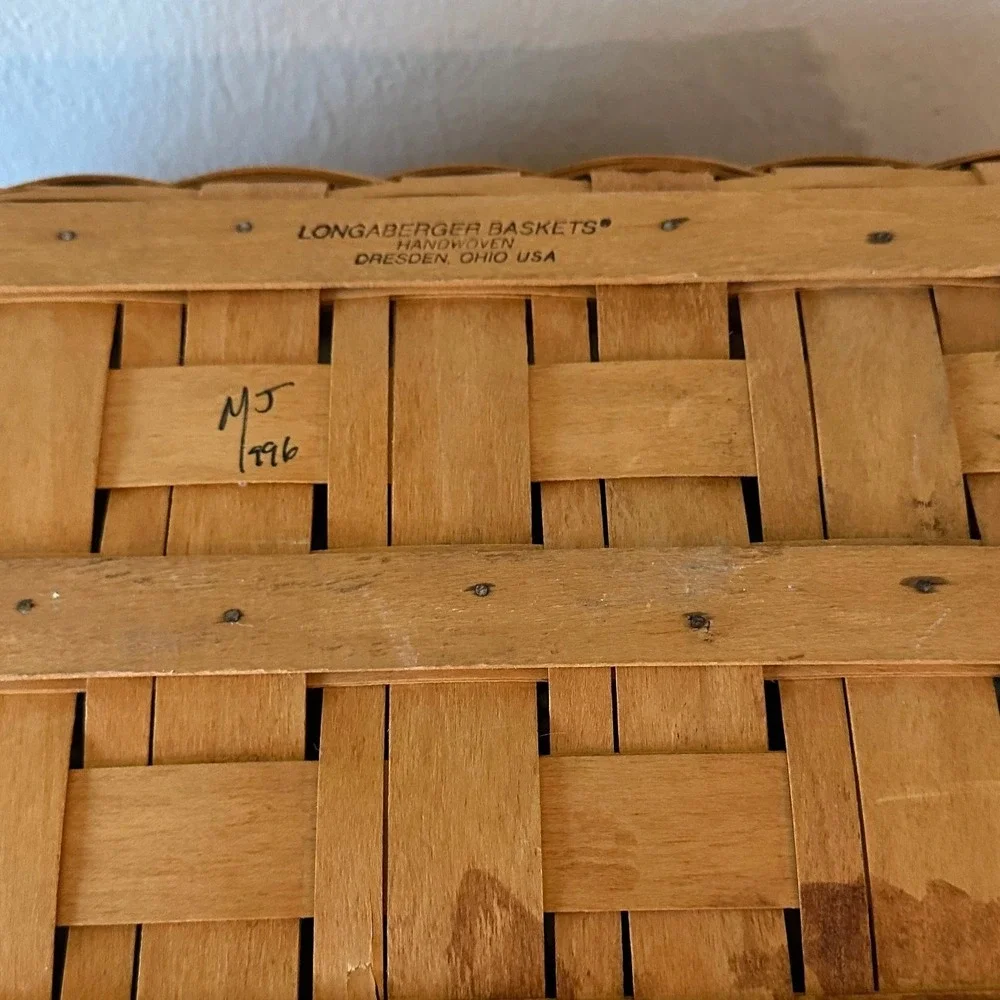 Longaberger Yuletide Treasures Basket 1996 Christmas Holly Liner Lid Protector